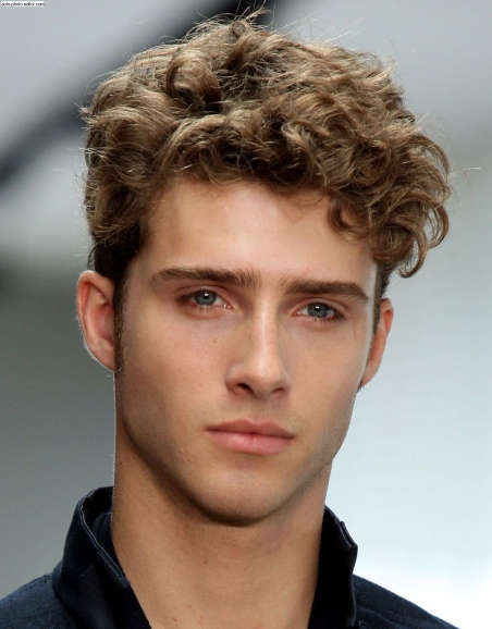 45 Best Curly Hairstyles For Mens 2020 Guide