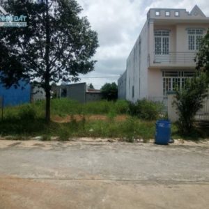 Bán 180m2 đất ngay kcn Nhật - Hàn bến cát bình dương